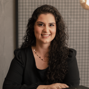 Larissa Alves Braghine de Melo